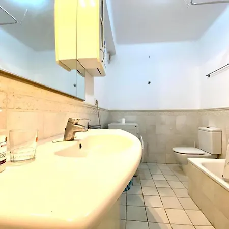 Coqueto Bungalow Con Piscina En