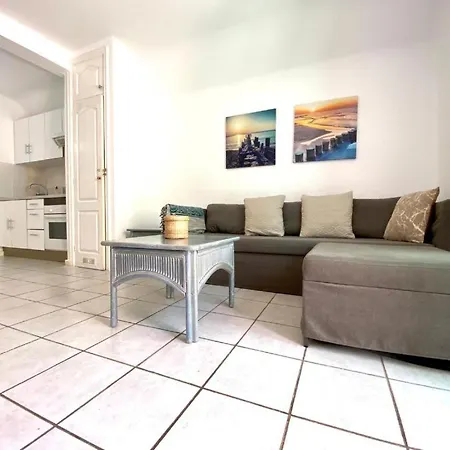 Coqueto Bungalow Con Piscina En Apartment